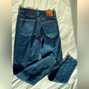 Levi’s 724 High Rise Straight size 30x32
